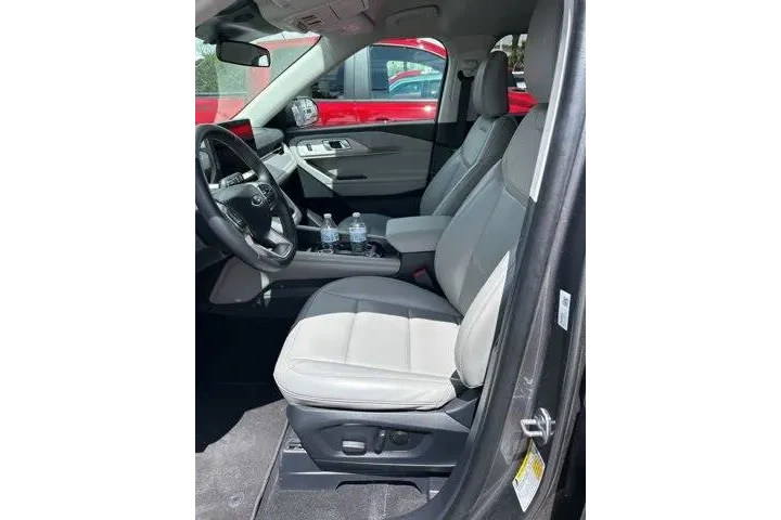 $37357 : Ford Explorer 2025 Active 4d image 5