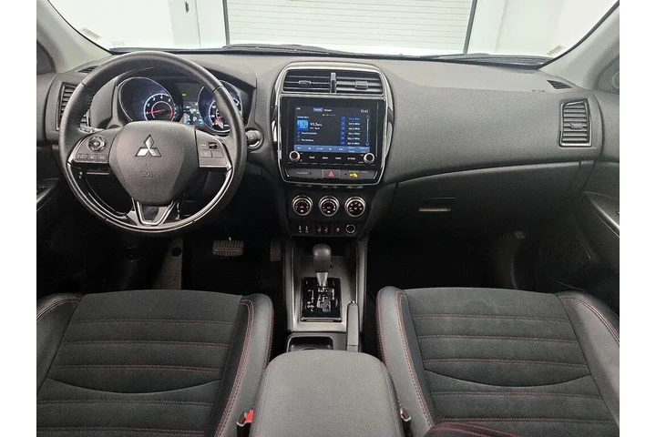 $17998 : Mitsubishi Outlander Sport 2 image 9