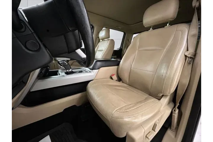 $30991 : Ford F-150 2017 4x4 Lariat 4 image 8