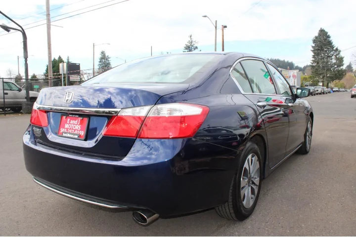 $14995 : 2015 Accord Sedan 4dr I4 CVT image 7