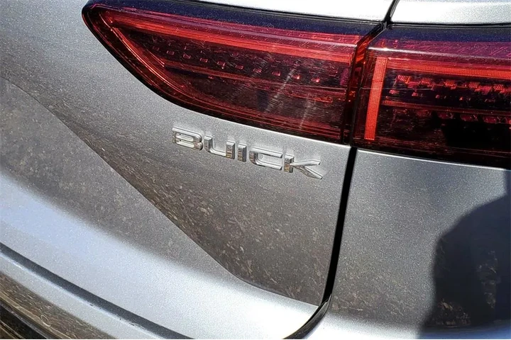 $31576 : Buick Envision 2024 AWD Spor image 6