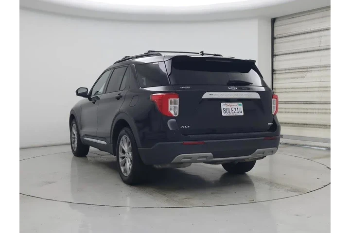$22998 : Ford Explorer 2020 AWD XLT 4 image 2