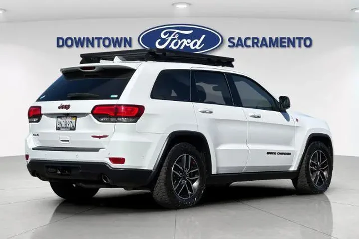 $20334 : Jeep Grand Cherokee 2019 4x4 image 3