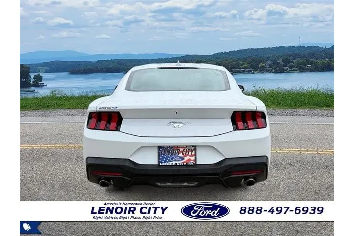 $29900 : Ford Mustang 2024 EcoBoost 2 image 6