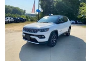 $21820 : Jeep Compass 2025 4x4 Limite thumbnail