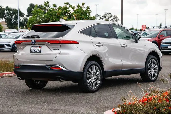 $32999 : Toyota Venza 2021 AWD Limite image 5