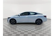$17050 : Nissan Sentra 2024 SV 4dr Se thumbnail