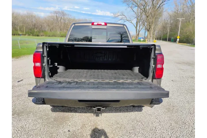 $16997 : 2015 Silverado 1500 High Coun image 9