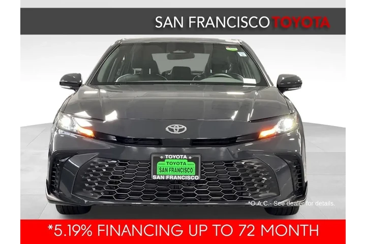 $31990 : Gold Certified 2026 Camry SE image 8
