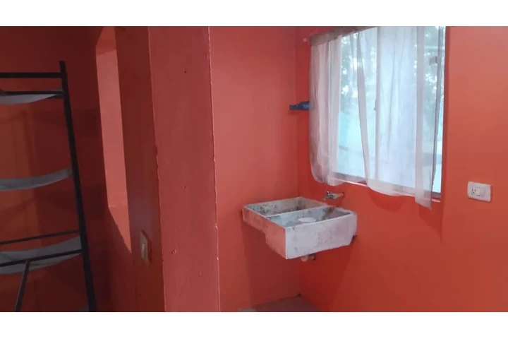 $2500 : MINIDEPARTAMENTO CÉNTRICO image 3