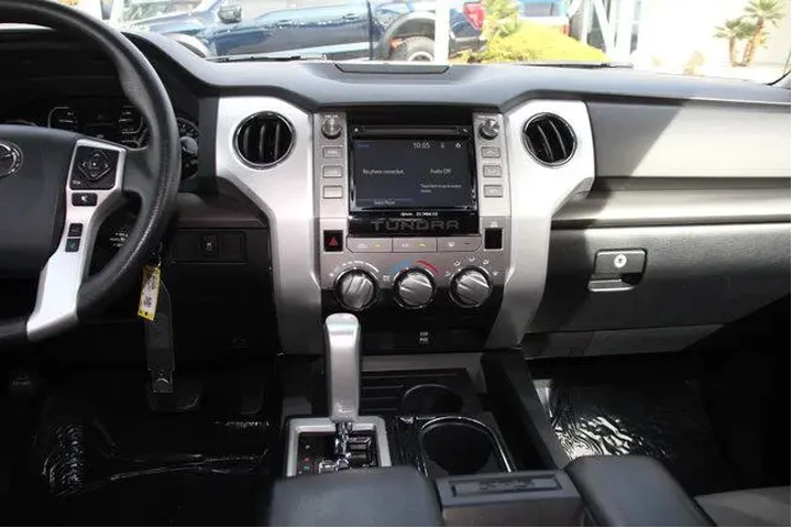 $38155 : Toyota Tundra 2019 4x2 SR5 4 image 5