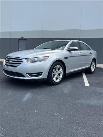 $8999 : 2013 Taurus SEL FWD image 4