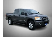 $10995 : Nissan Titan 2011 4x4 PRO-4X thumbnail