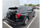 $29992 : Ford Explorer 2022 Limited 4 thumbnail