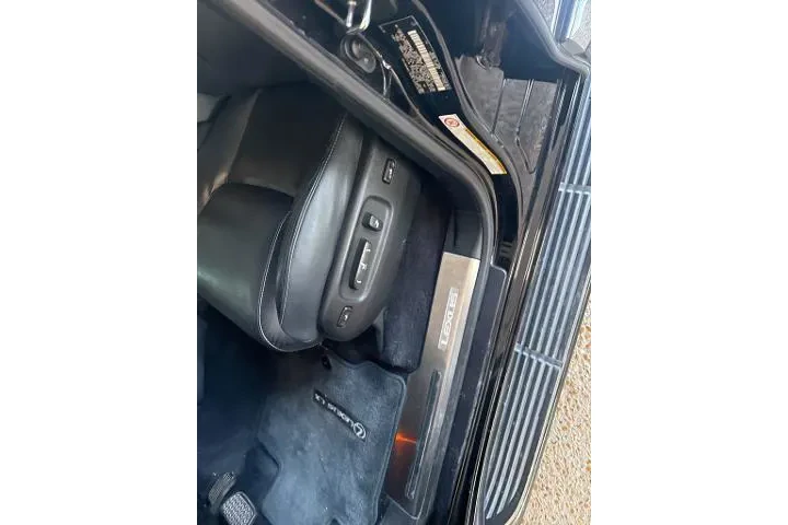 $32459 : Lexus LX 570 2014 AWD 4dr SU image 5