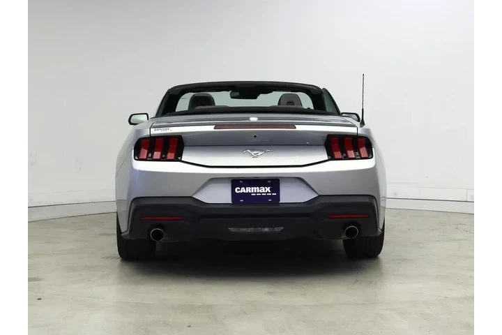 $28998 : Ford Mustang 2024 EcoBoost 2 image 6