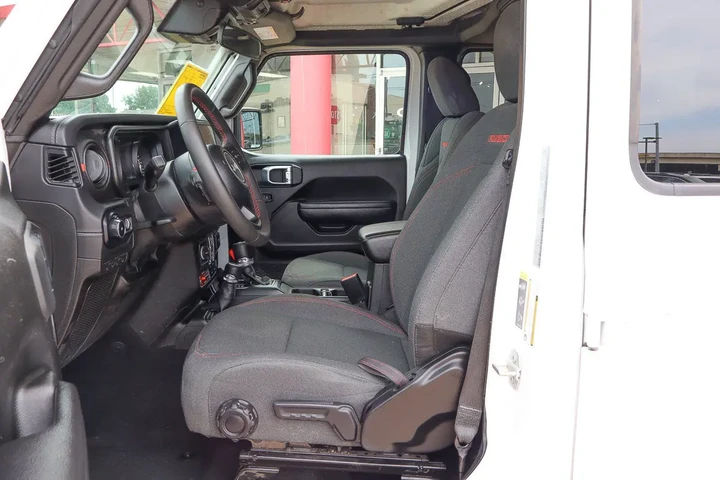 $41587 : 2024 Wrangler Rubicon 4 Door image 7
