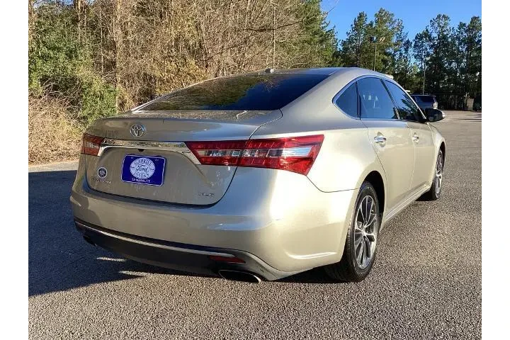 $22639 : Toyota Avalon 2018 XLE 4dr S image 5