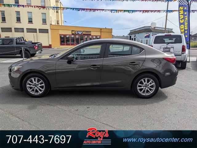 $12995 : 2016 3 i Sport Sedan image 4