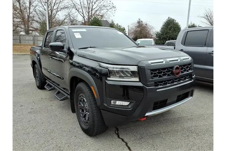 $35950 : Nissan Frontier 2025 4x2 PRO image 1