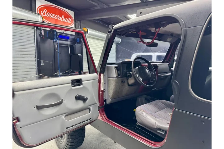 $11995 : 1998 Wrangler image 8