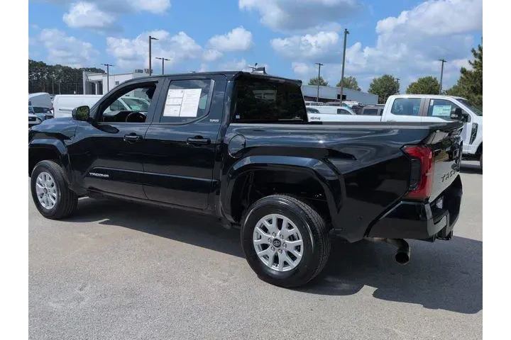 $32987 : Toyota Tacoma 2024 4x2 SR5 4 image 6