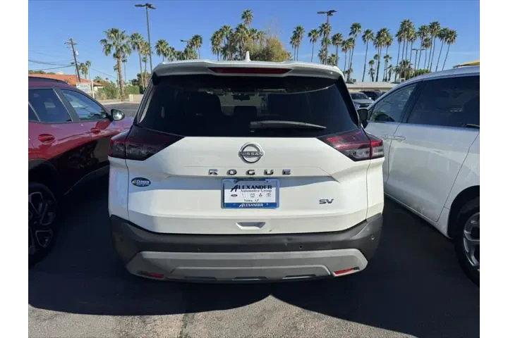 $20999 : Nissan Rogue 2023 SV 4dr Cro image 6