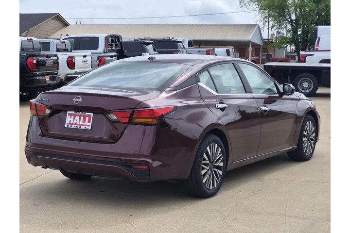 $20902 : Nissan Altima 2025 2.5 SV 4d image 6