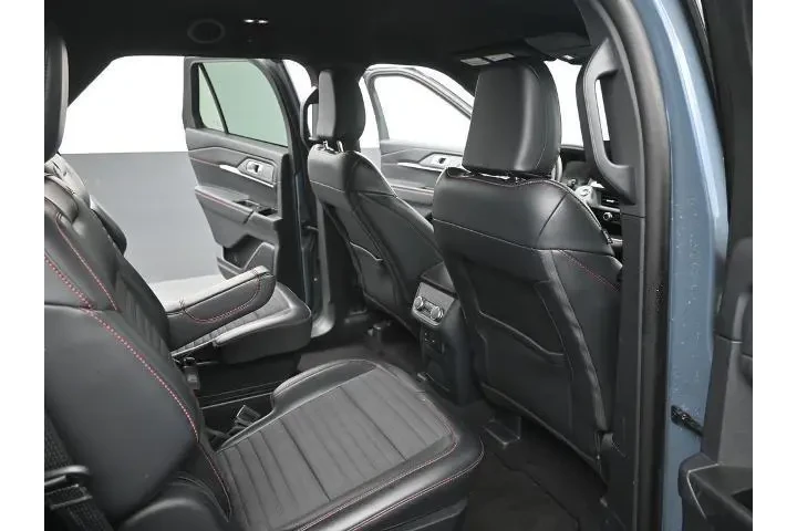 $38267 : Ford Explorer 2025 AWD ST-Li image 10