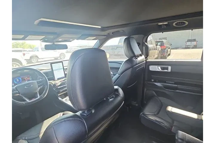 $28500 : Ford Explorer 2020 AWD ST 4d image 10