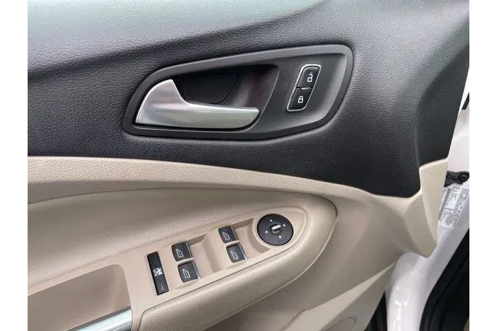 $7992 : Ford C-MAX Hybrid 2013 SEL 4 image 5