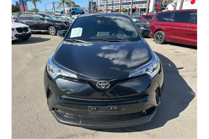 $17477 : 2019 C-HR LE image 3