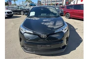 $17477 : 2019 C-HR LE thumbnail
