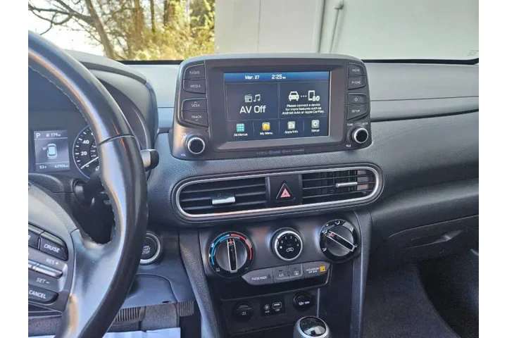 $9999 : 2019 Kona SEL image 10