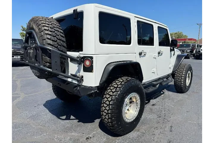 $27995 : Jeep Wrangler JK Unlimited 2 image 7