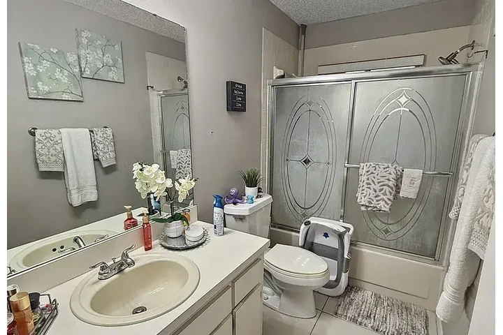 $1580 : HOUSE FOR RENT IN TAMPA FL image 8