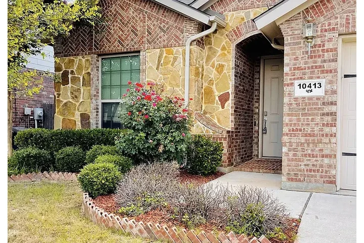 $1450 : HOUSE RENT IN FORT WORTH TX image 7