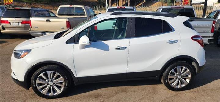 $11999 : 2019 Encore image 7