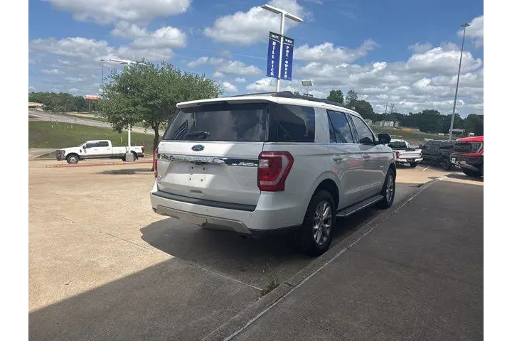 $30988 : Ford Expedition 2021 4x2 XLT image 8