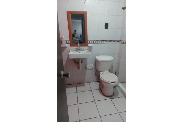 $4300 : RENTO DEPTO  CENTRO PUEBLA image 6