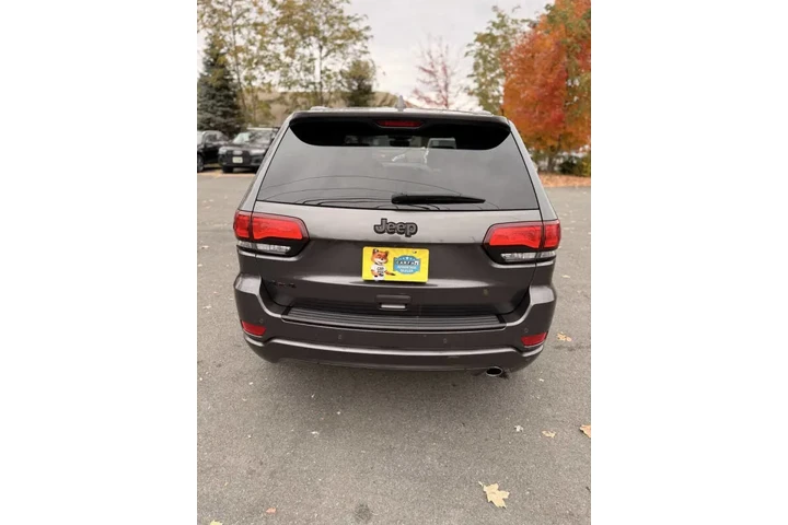 $15995 : 2018 Grand Cherokee Altitude image 9