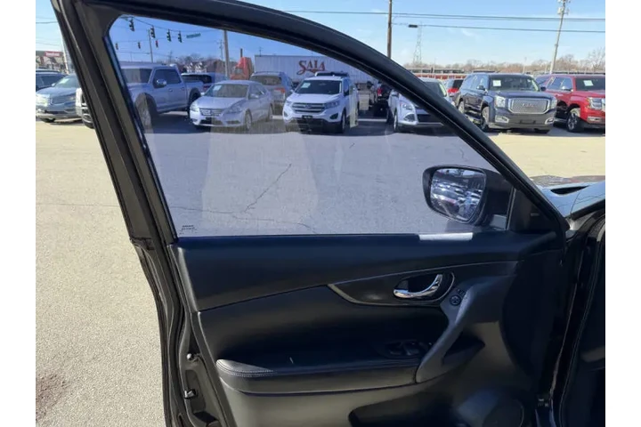 $7999 : 2016 Rogue SV image 10