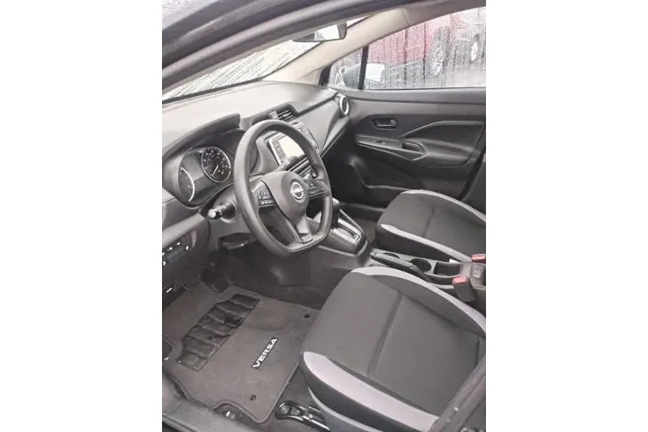 $18988 : Nissan Versa 2025 S 4dr Seda image 6