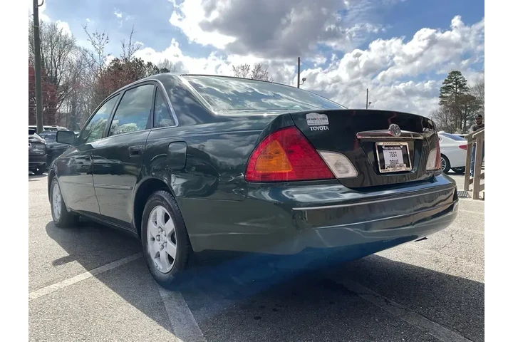 $5985 : Toyota Avalon 2000 XL 4dr Se image 7