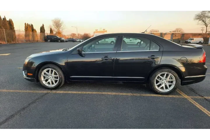$4495 : 2010 Fusion SEL image 1