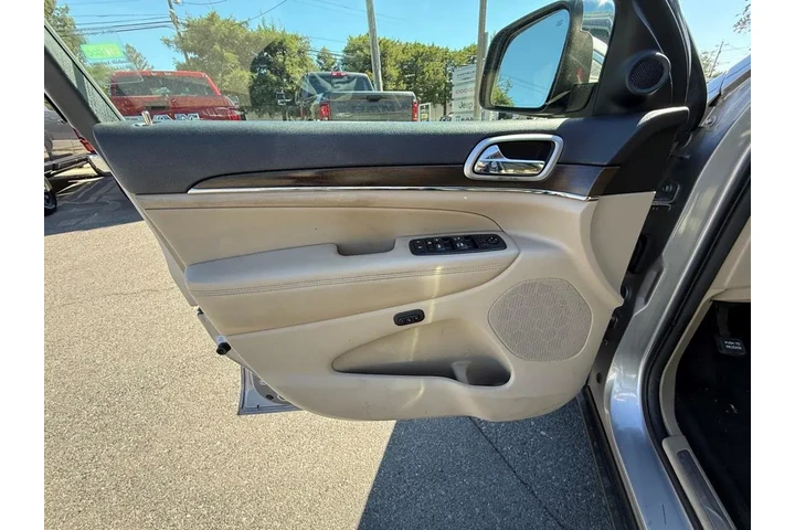 $17535 : Jeep Grand Cherokee 2018 4x4 image 10