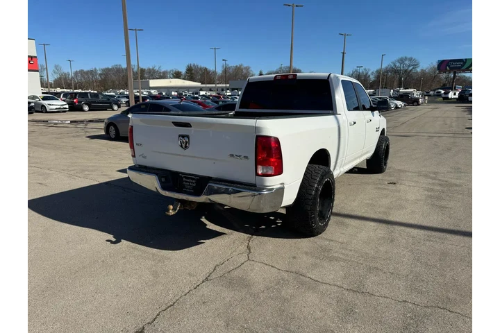 $15980 : 2018 RAM 1500 SLT Crew Cab image 2
