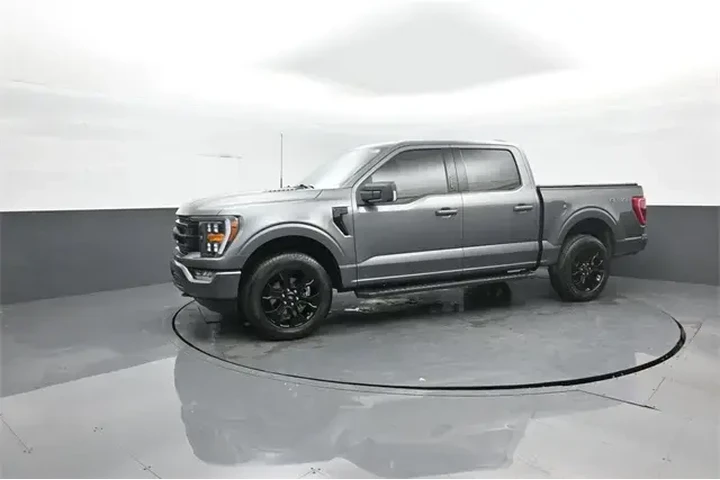 $38880 : Ford F-150 2023 4x4 XLT 4dr image 4