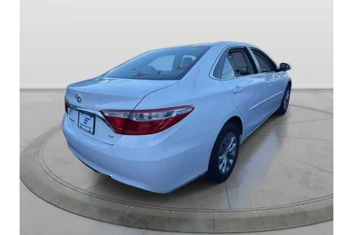 $18298 : Toyota Camry 2017 LE 4dr Sed image 9