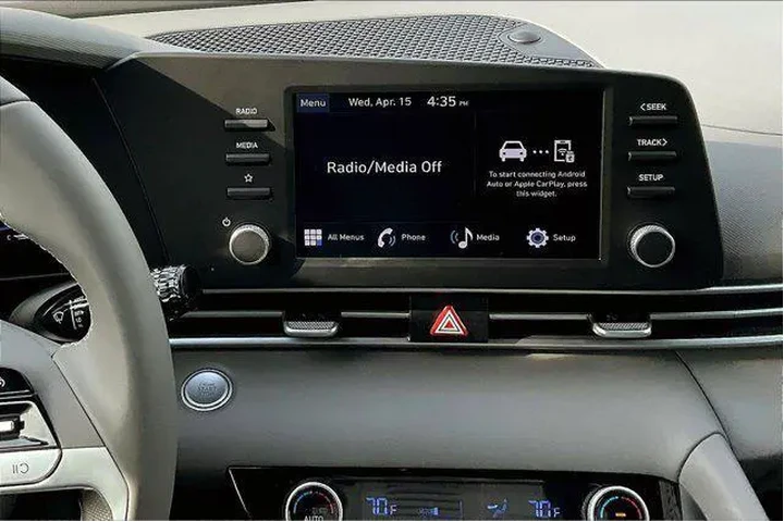 $21709 : Hyundai ELANTRA 2025 SEL Spo image 9